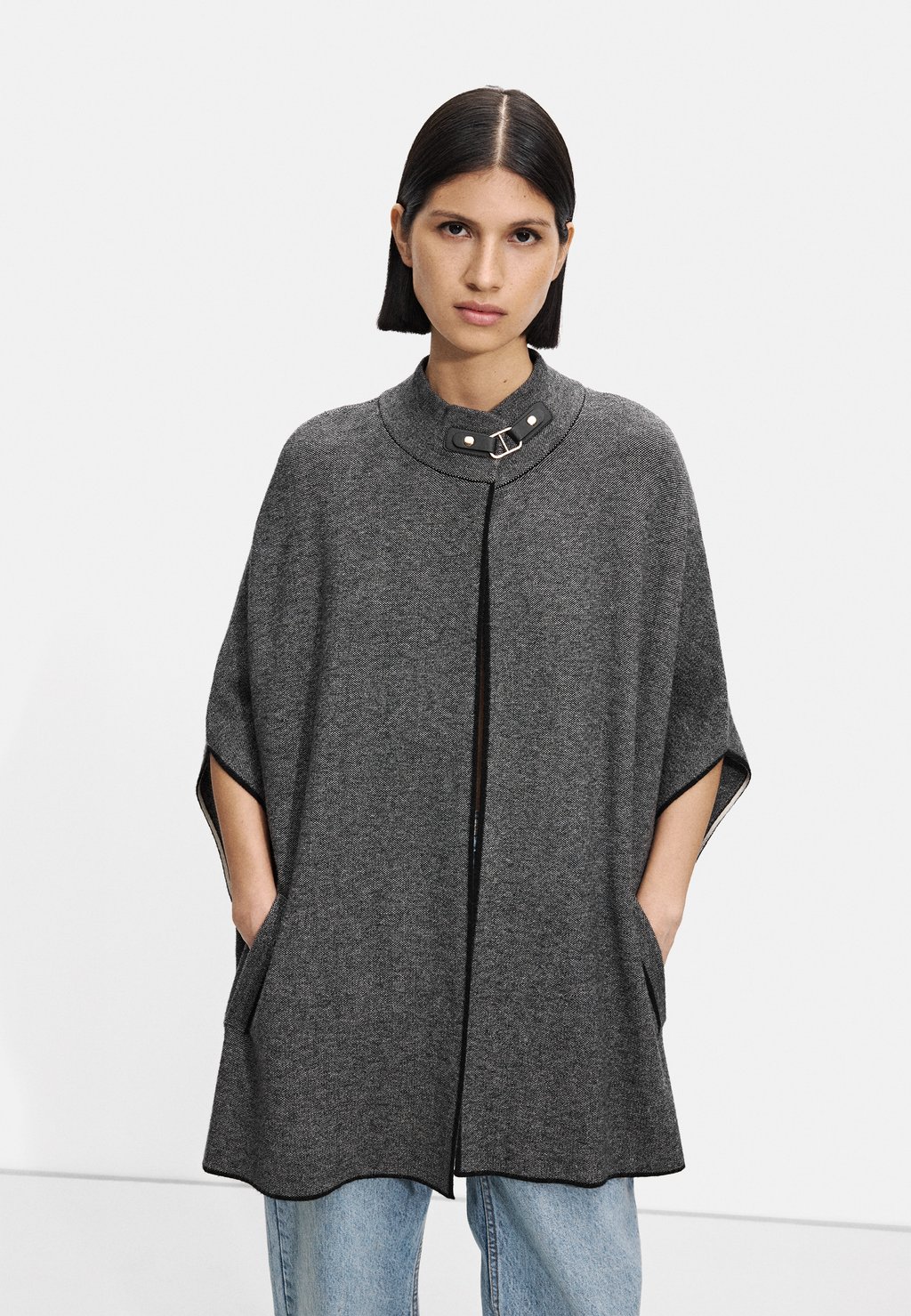 

Накидка PONCHO WITH HIGH NECK PARFOIS, серый