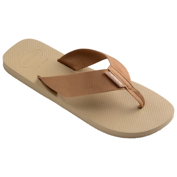 

Базовый городской материал - сандалии Havaianas, серый