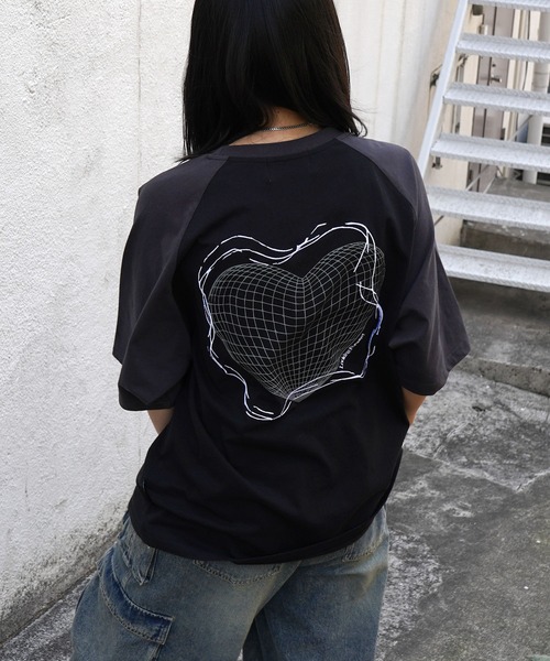 

Футболка с коротким рукавом, свободного кроя, с металлическими буквами и гранж-логотипом в стиле Y2K Confirm, черный