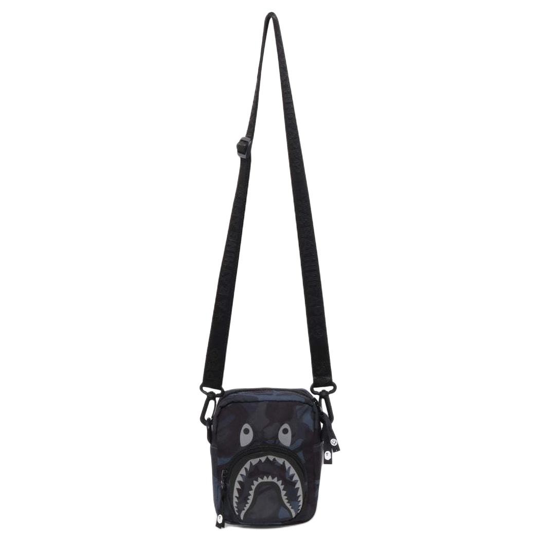 

A BATHING APE Сумка через плечо миниатюрная мужская черная, Black