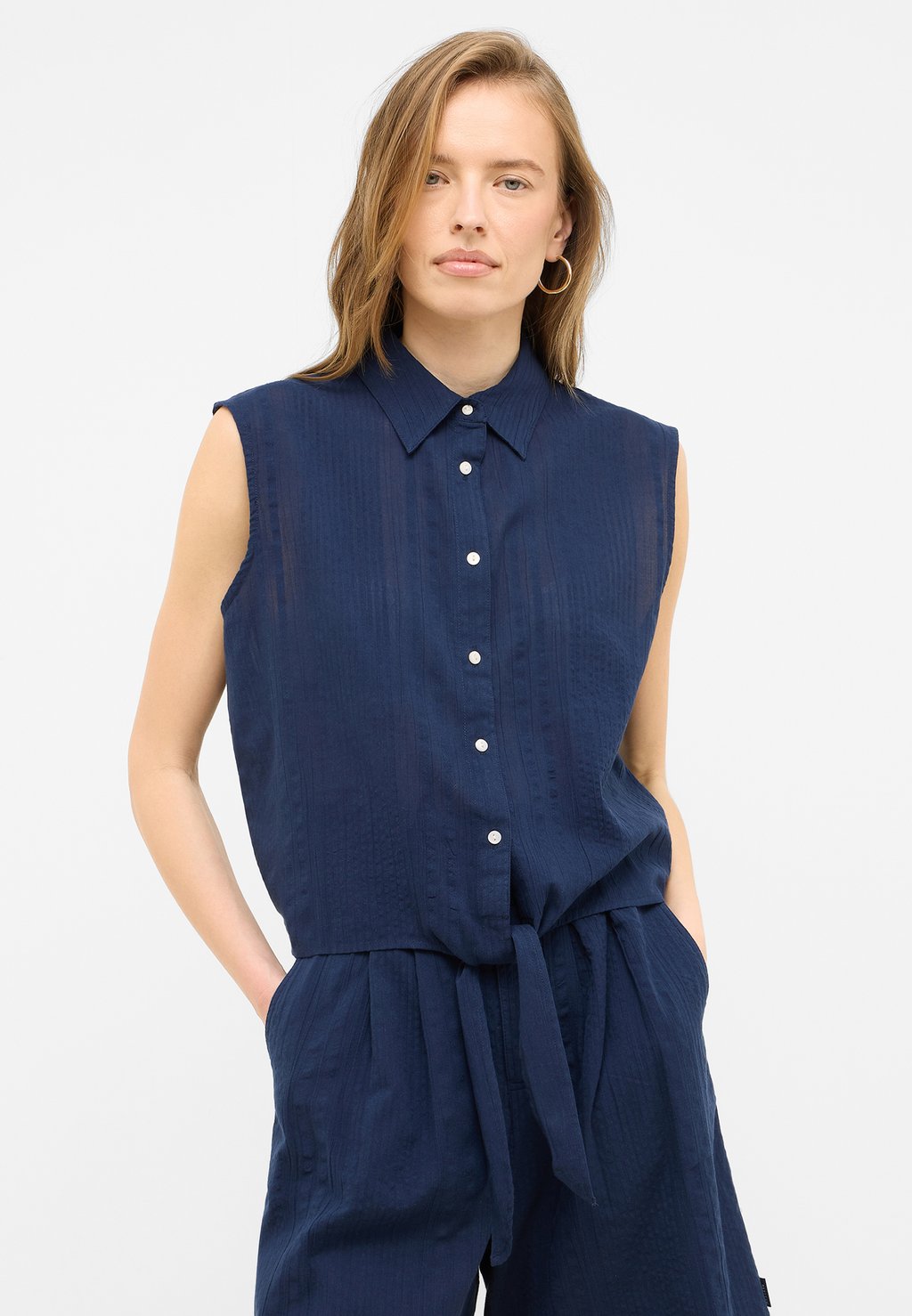 

Топ STYLE ARVADA - Button-down blouse Mustang, цвет Blau