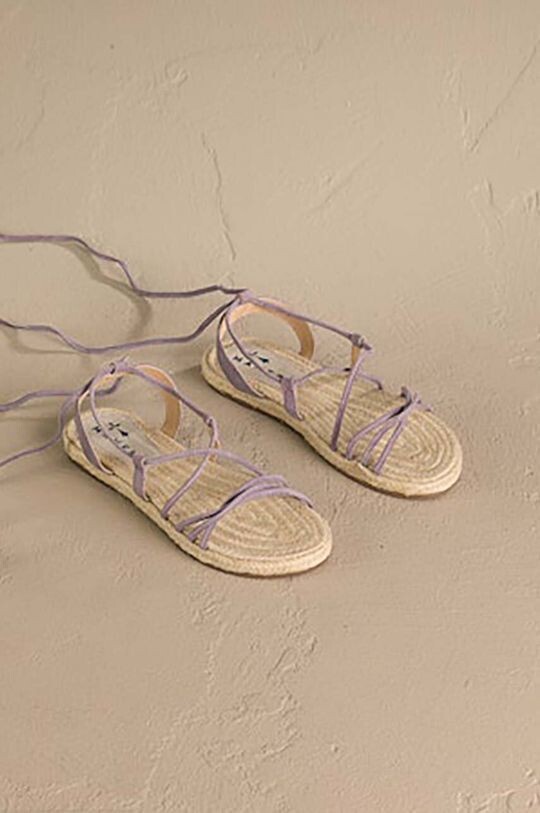 

Замшевые босоножки на шнуровке Sandals Manebi, фиолетовый