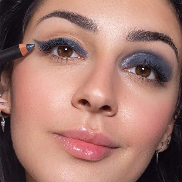 Тени для век ASTRA MAKEUP Jumbo Glitter, 32 Blue Sheen — фото 2