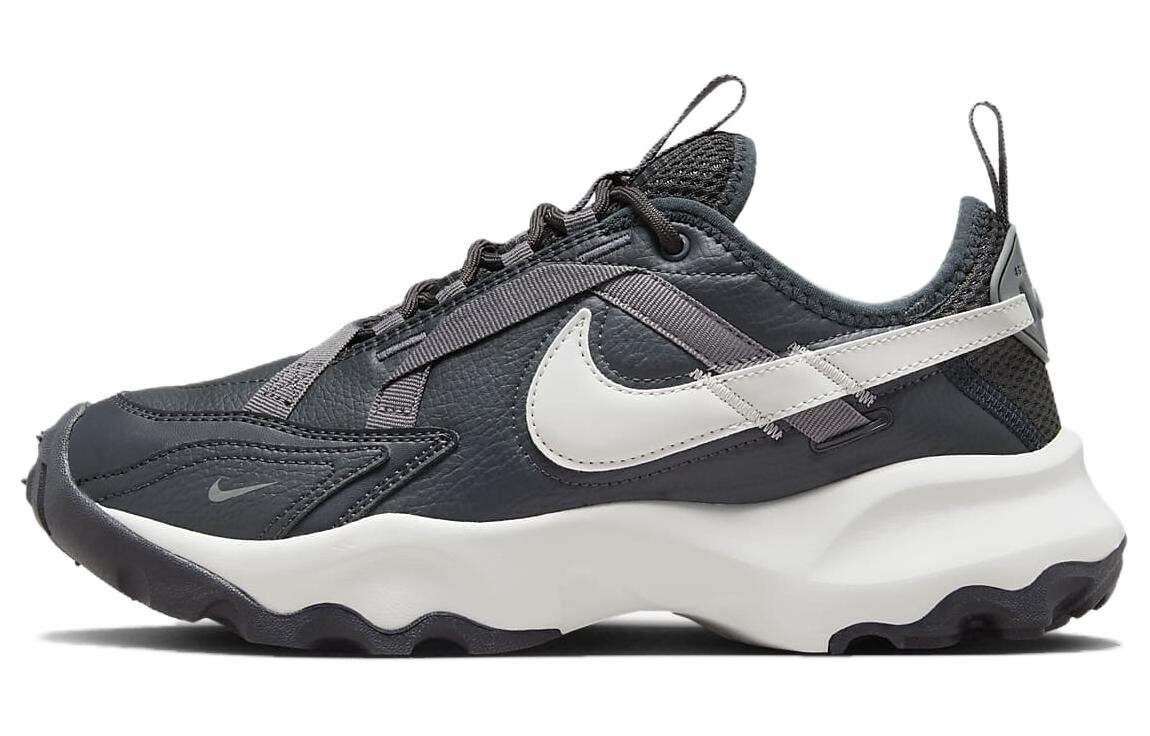 

Женские кроссовки Nike TC 7900 Lifestyle, Gray