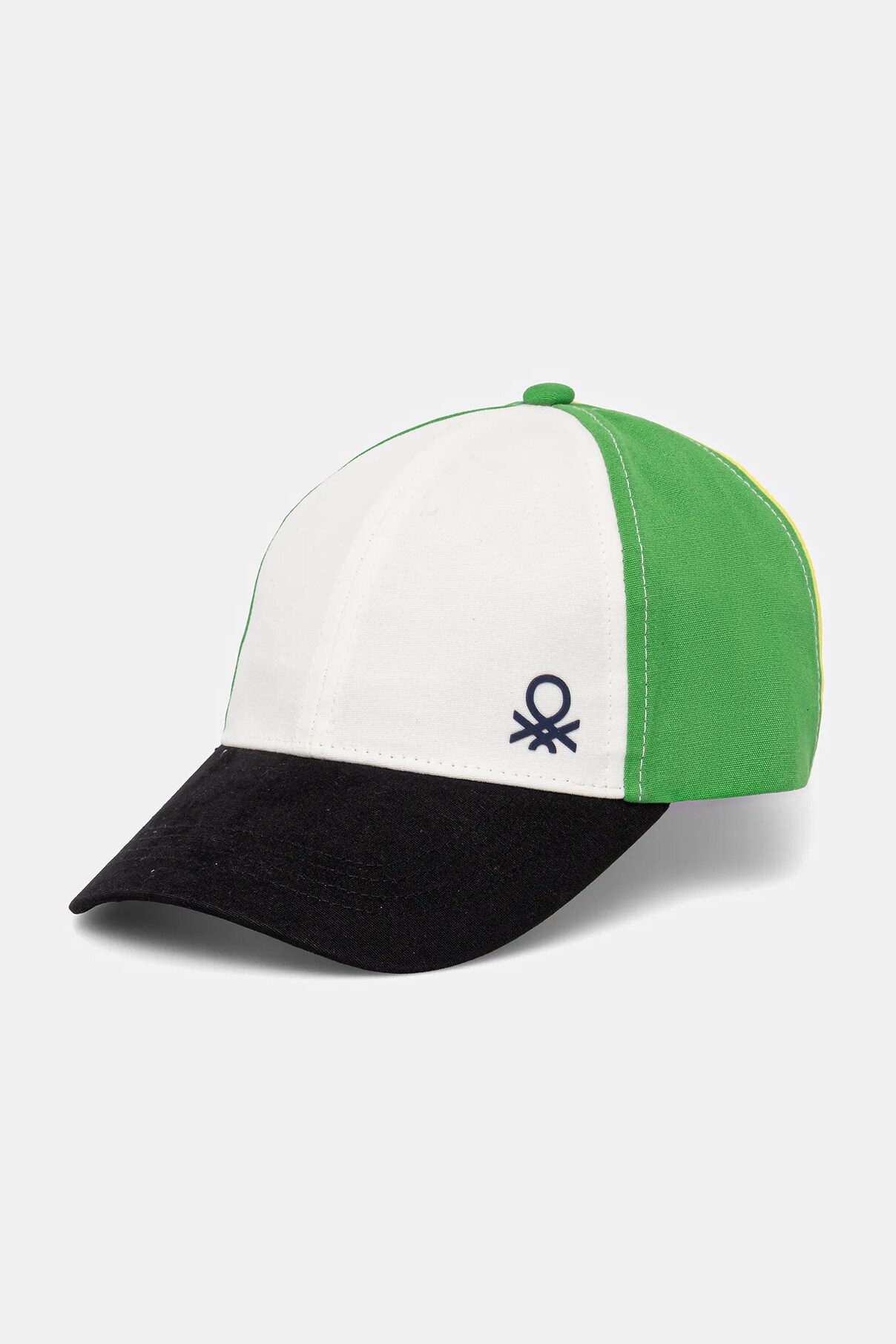 

Кепка United Colors Of Benetton, белый