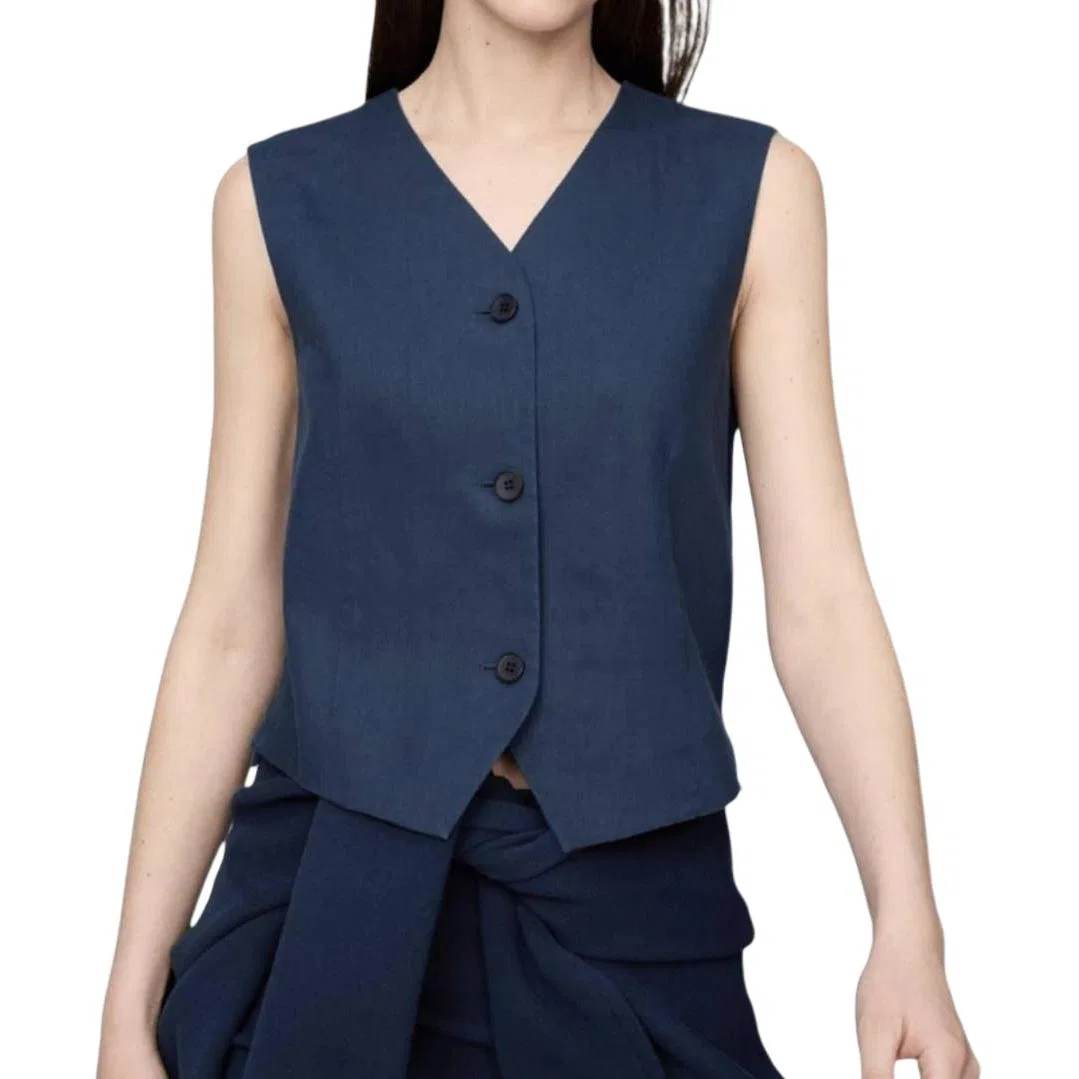 Жилет UNIQLO x Clare Waight Keller C Collection SS26 темно-синий
