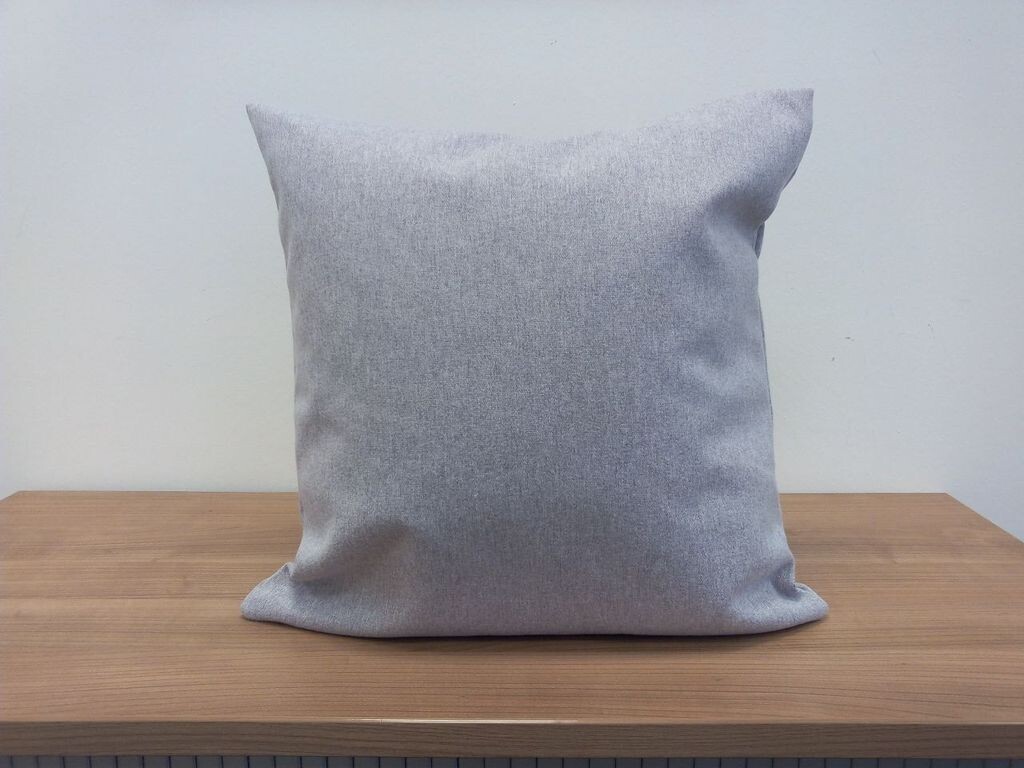 

Декоративная подушка Dohle + Menk Ontario silver, 45 x 45 см