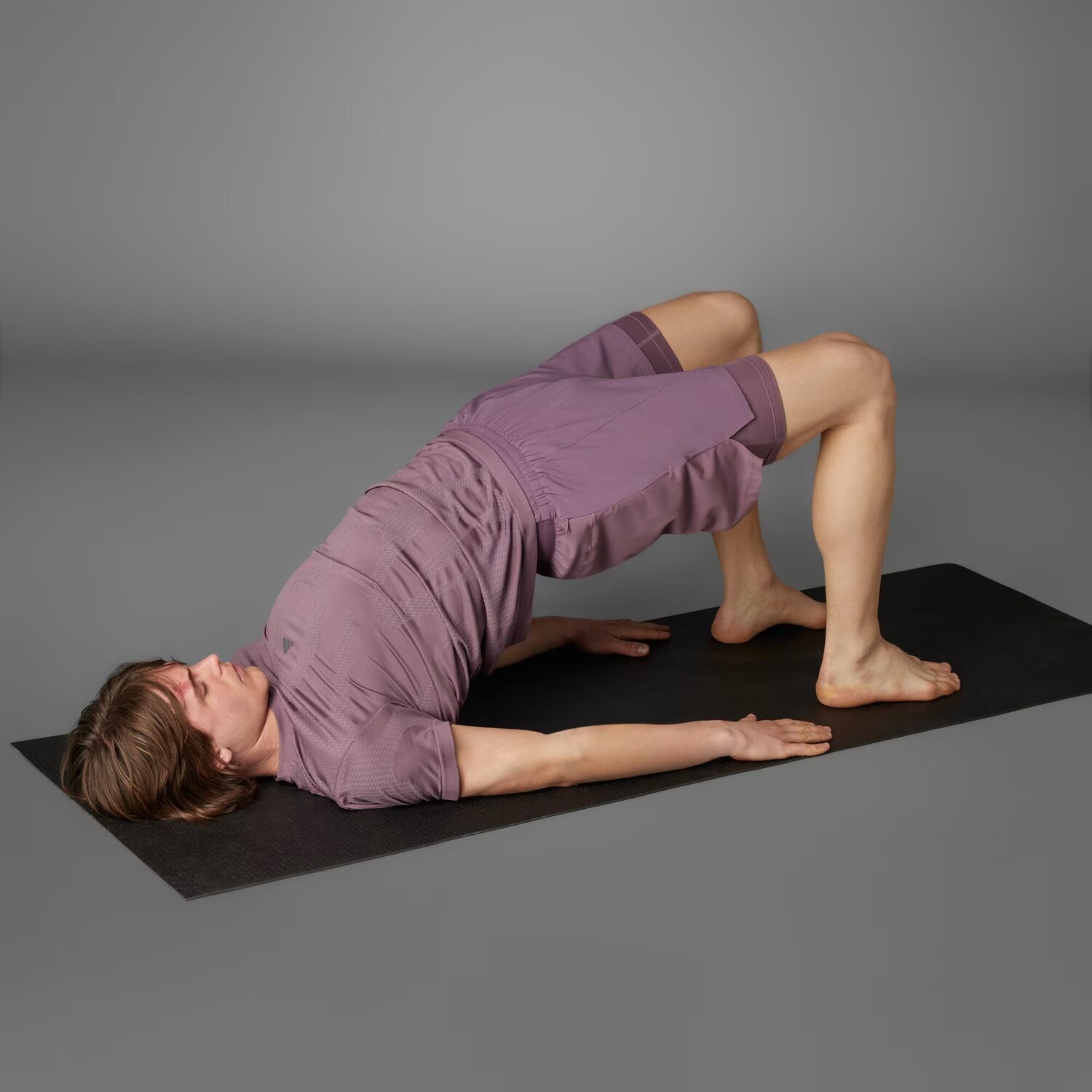 

Шорты «два в одном» для тренировок по йоге Adidas, цвет Shadow Fig