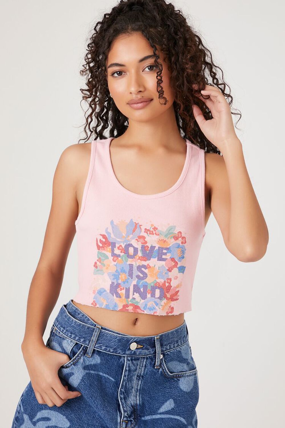 

Майка Love Is Kind в рубчик Forever 21, розовый