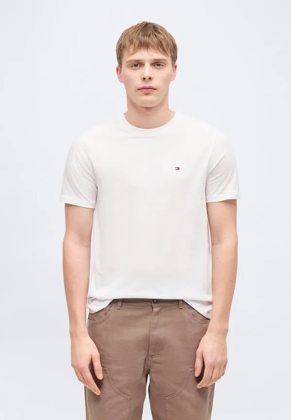Эксклюзивная футболка с принтом флага на спине. Tommy Hilfiger, White — фото 3
