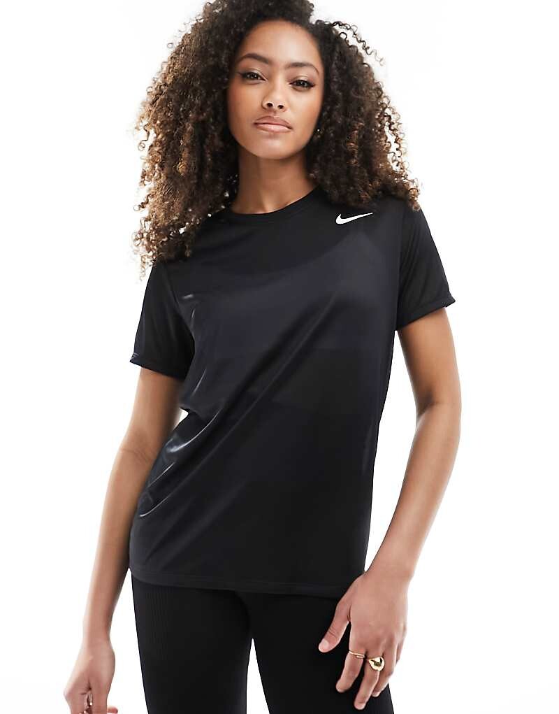 

Черная свободная футболка Nike Training Dri-fit