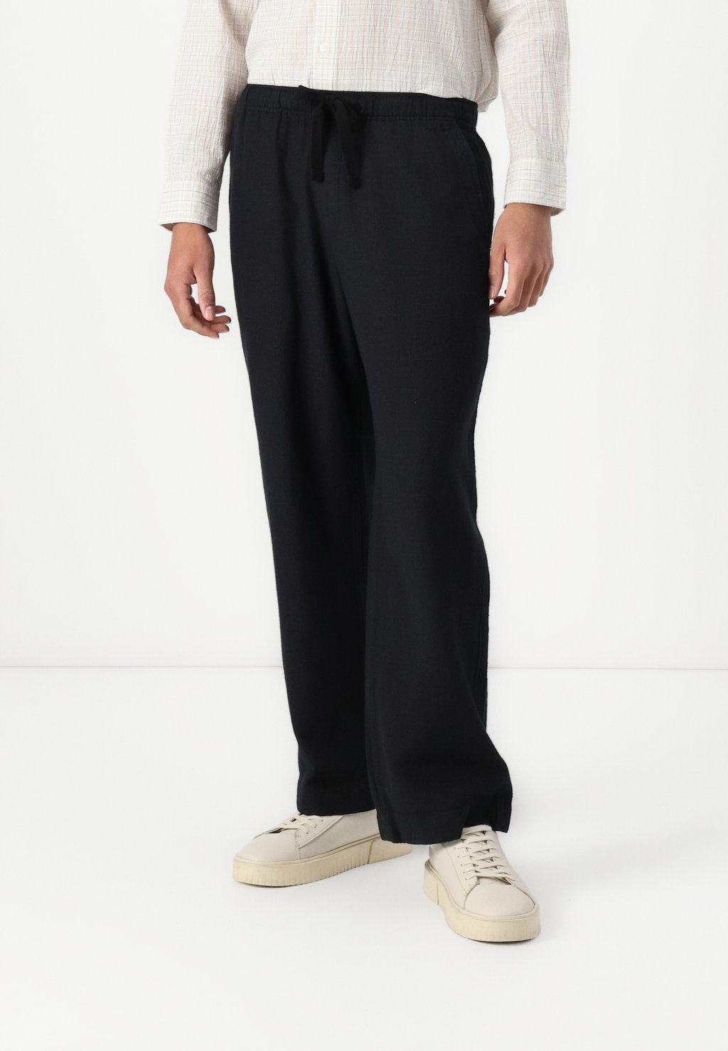 

Брюки BAGGY PULL ON Abercrombie & Fitch, черный