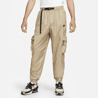 

Брюки Nike Tech, цвет Khaki/Black