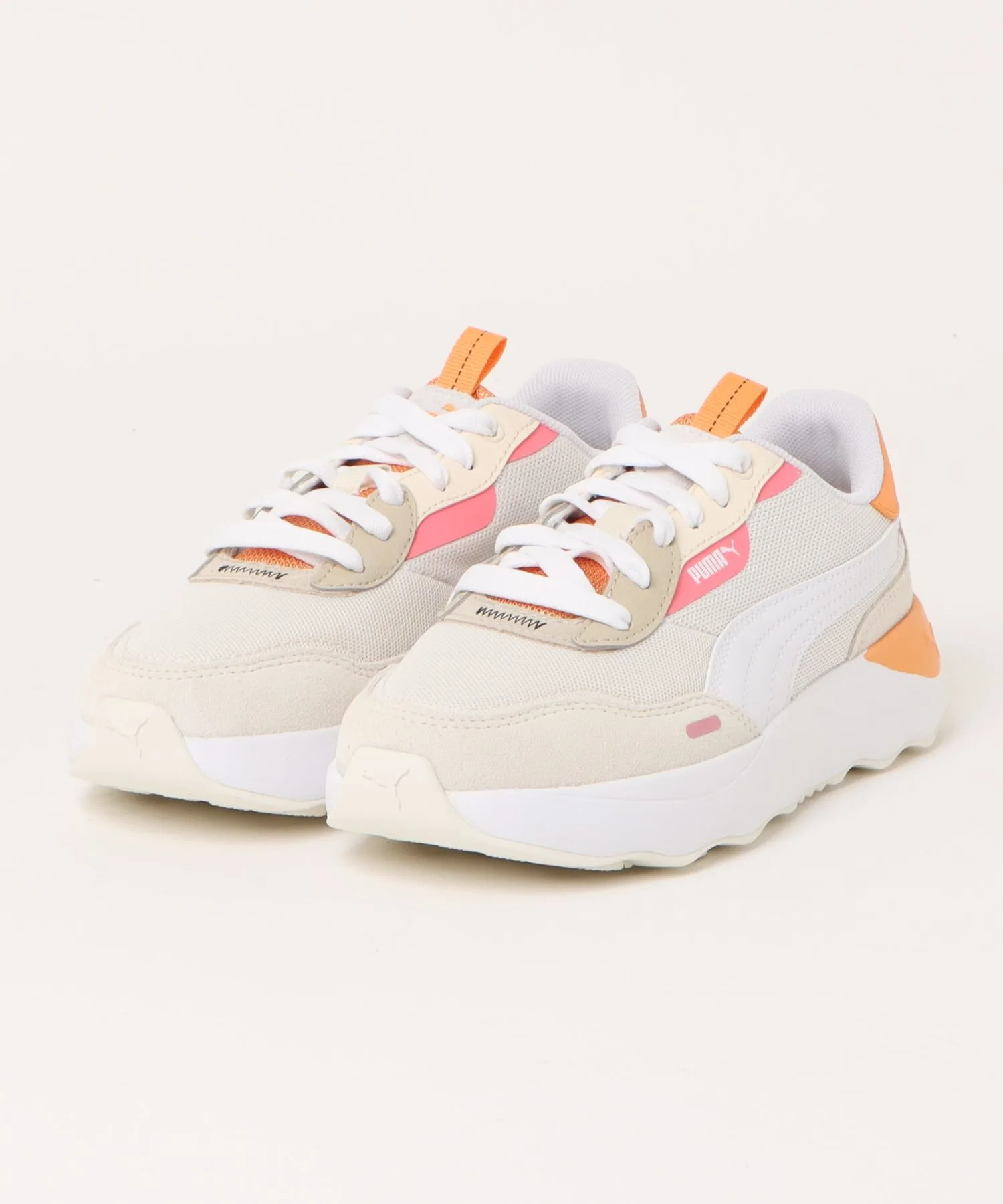 Унисекс кроссовки на платформе PUMA Runtamed бежевые
