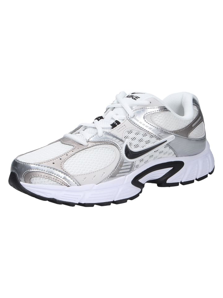 

Nike Кроссовки V5 RNR белого цвета