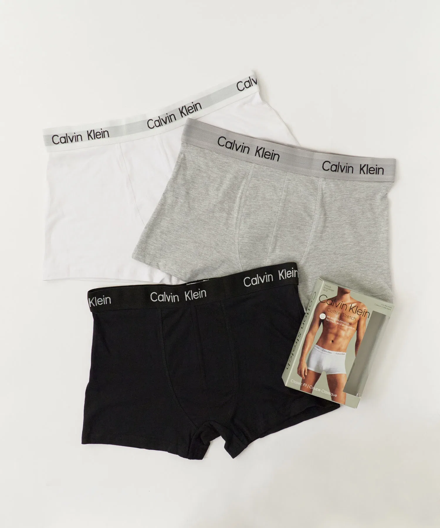 Комплект из 3 трусов-боксеров Calvin Klein с низкой посадкой (3 пары) - Новинка 2026 года - Снова в наличии