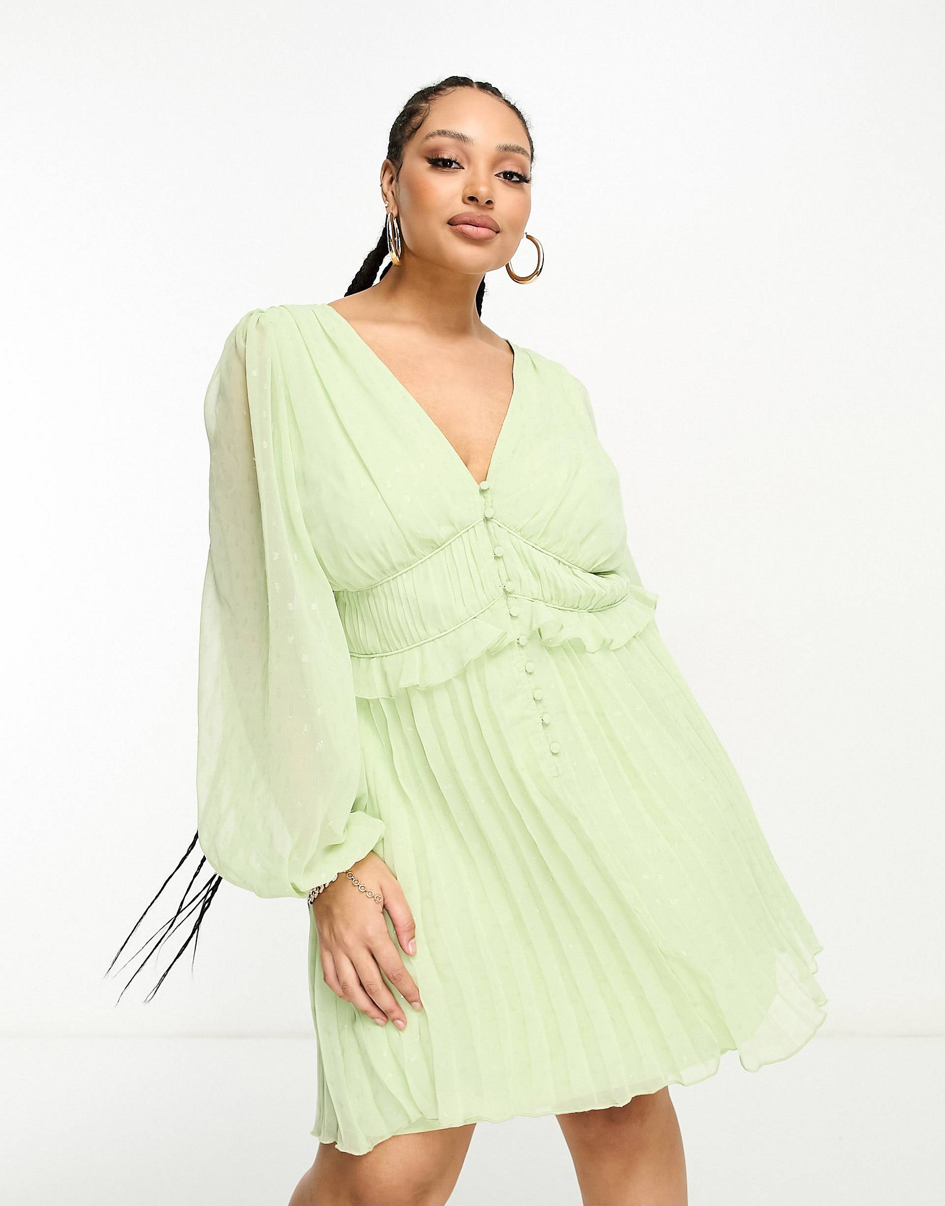 

Яблочно-зеленое плиссированное мини-платье с эффектом металлик ASOS DESIGN Curve ASOS Curve, Зеленый, Яблочно-зеленое плиссированное мини-платье с эффектом металлик ASOS DESIGN Curve ASOS Curve