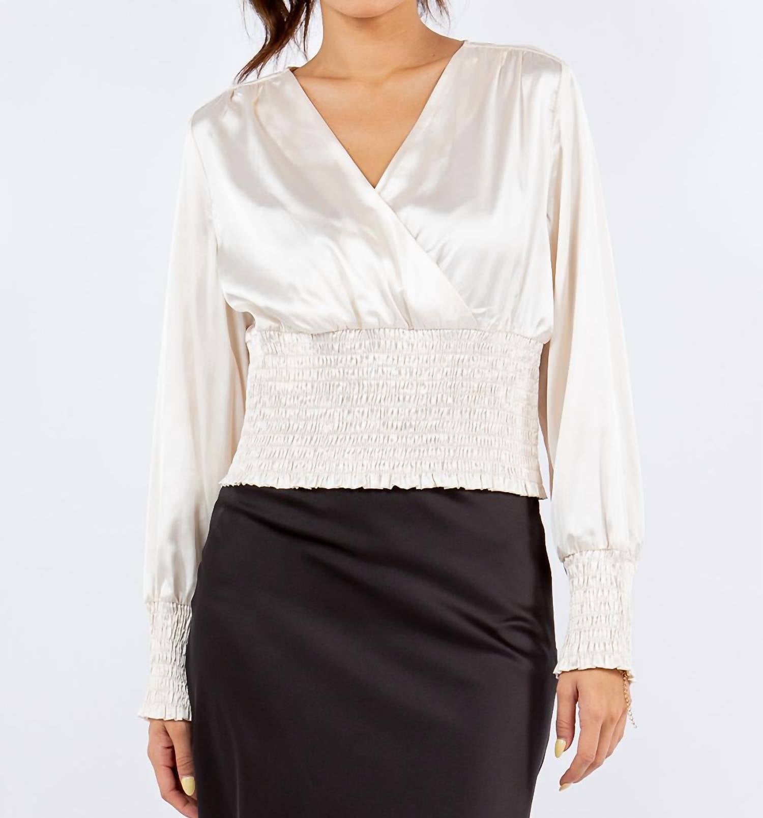 

PAPARAZZI Укороченный топ-рубашка из эластичного атласа с запахом, однотонный, цвет слоновой кости, Бежевый, PAPARAZZI Укороченный топ-рубашка из эластичного атласа с запахом, однотонный, цвет слоновой кости