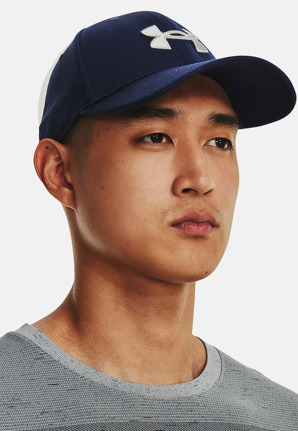 

Кепка Blitzing Adj Under Armour, цвет midnight navy
