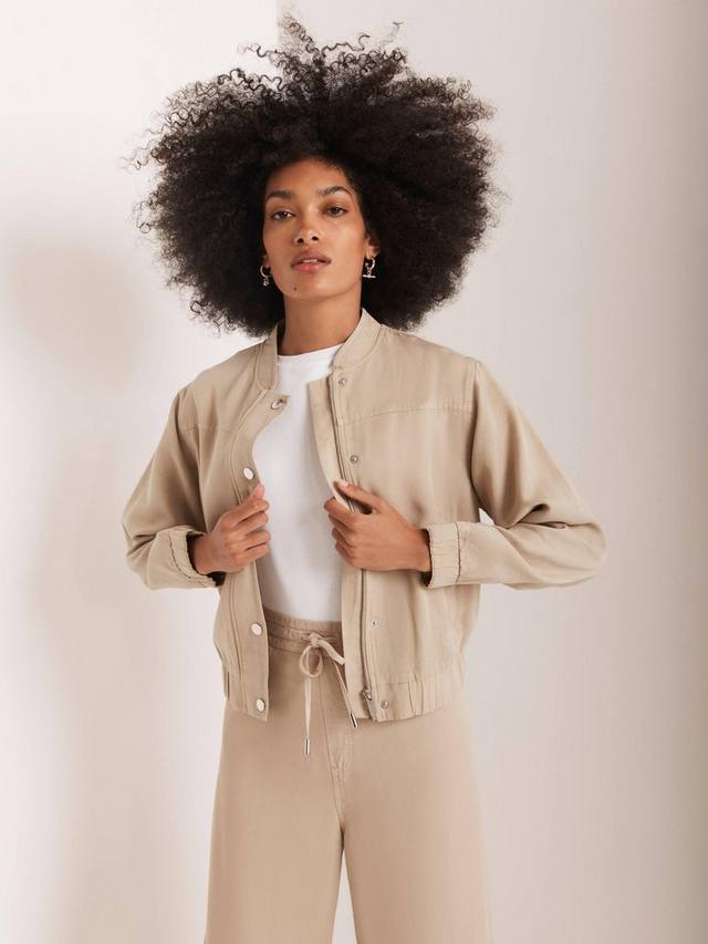 

Стираная бомбер куртка Mint Velvet, Natural