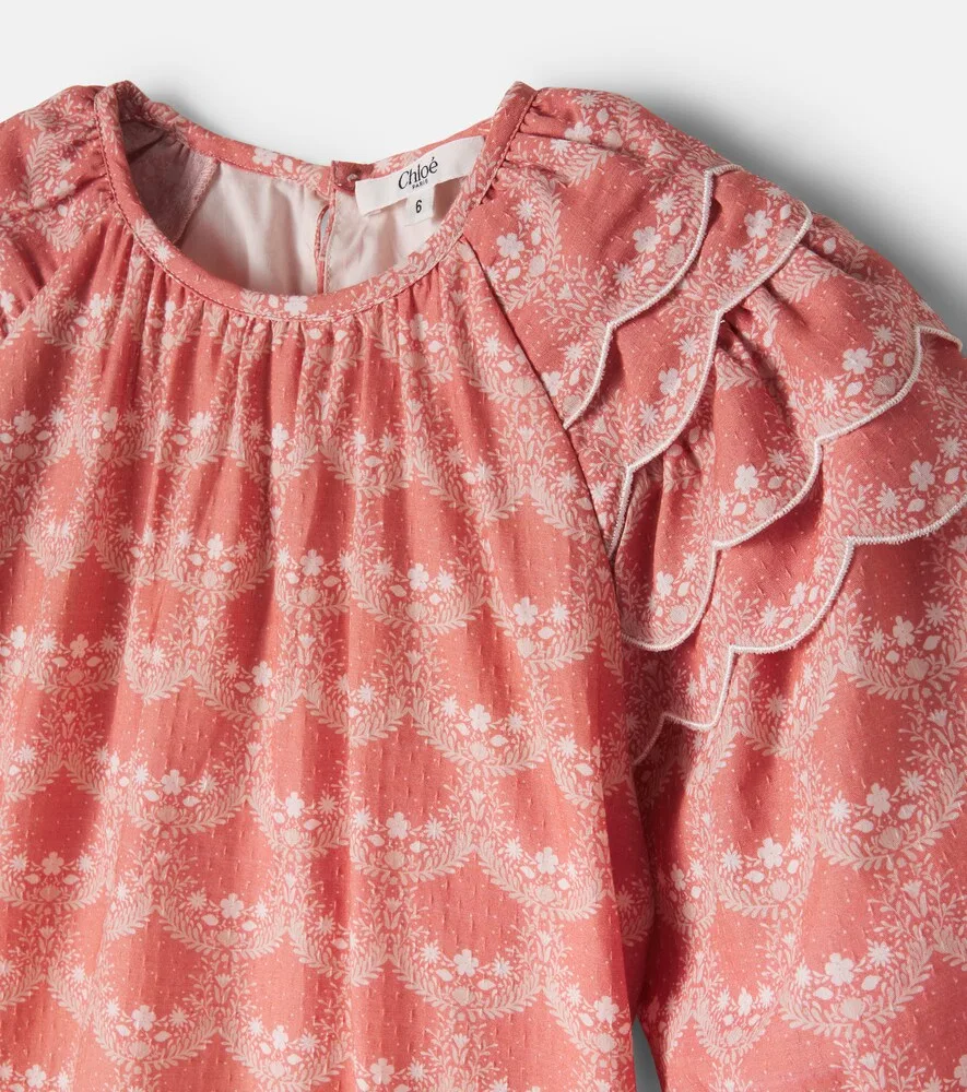 Хлопковое платье с принтом и фестончатым краем Chloé Kids, розовый — фото 4