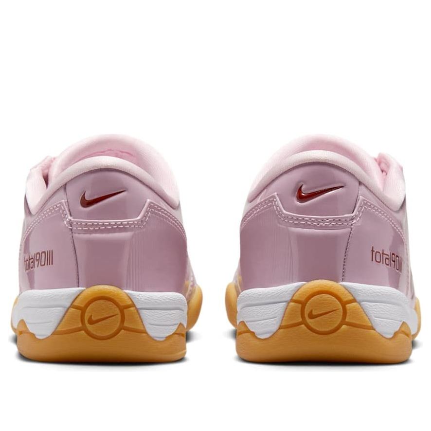 Кроссовки (WMNS) Nike Total 90 'Pink Foam' — фото 3