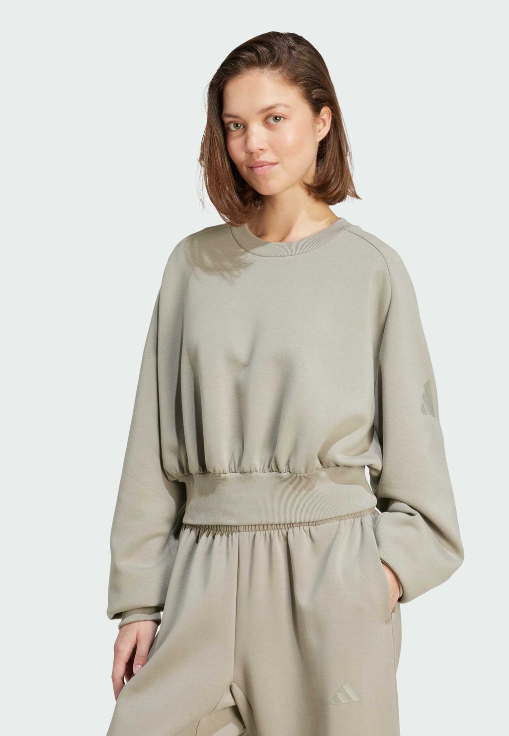 

Толстовка Adidas Sportswear, серебряный