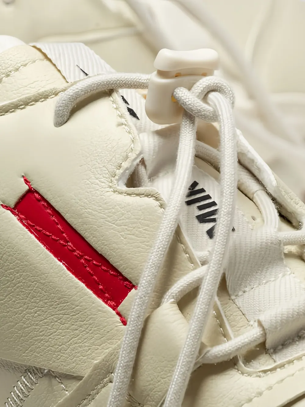 Кроссовки Classic Vegan Rise Milk Makeup - Equipment Room Reebok, нейтральный — фото 3