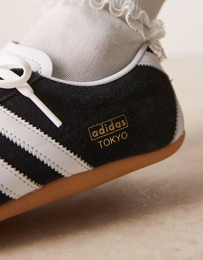 Кроссовки Adidas Originals Tokyo черного и белого цвета — фото 4
