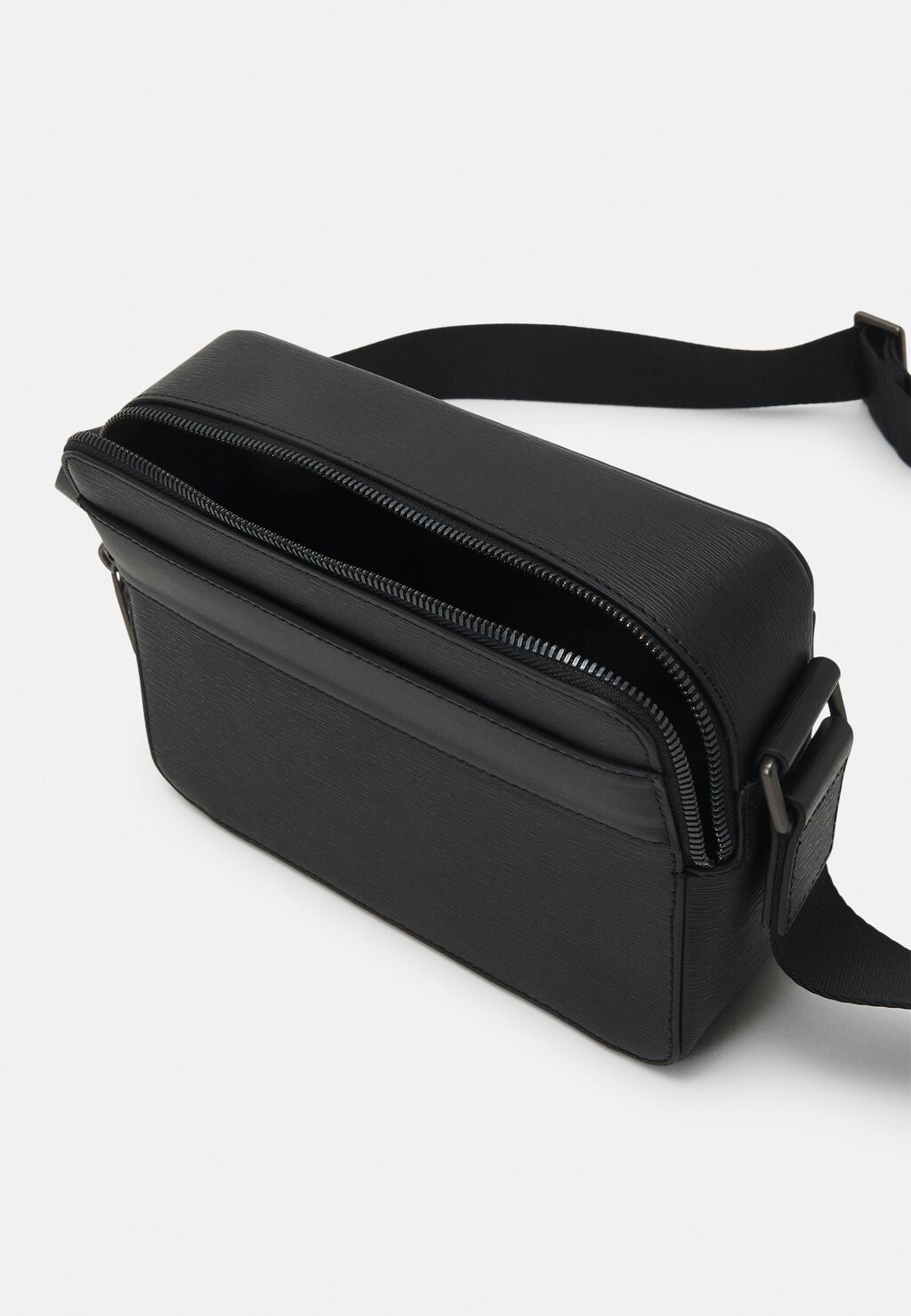 

Сумка через плечо Business Crossbody Unisex Tommy Hilfiger, черная