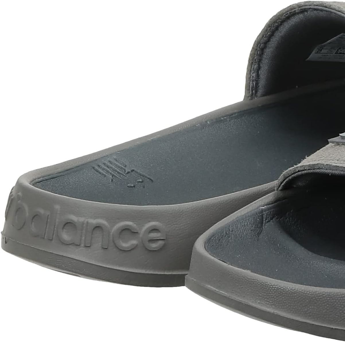 Мужские сандалии New Balance Fresh Foam V1 Slide, серый/белый — фото 3