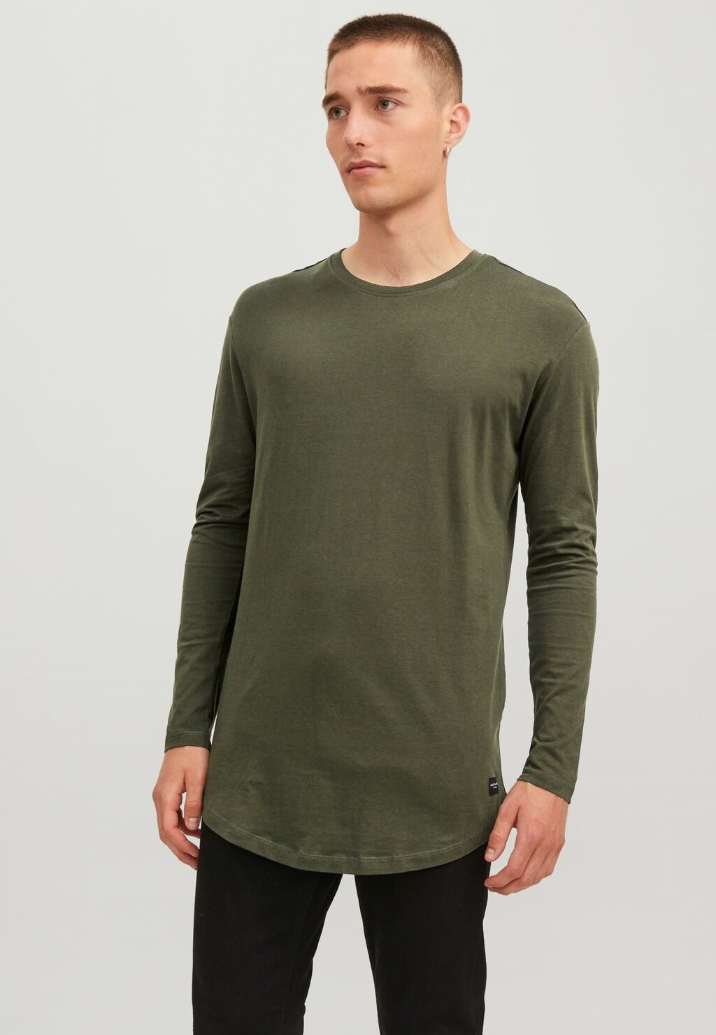 

Футболка с длинными рукавами JJENOA TEE O NECK Jack & Jones, лесная ночь