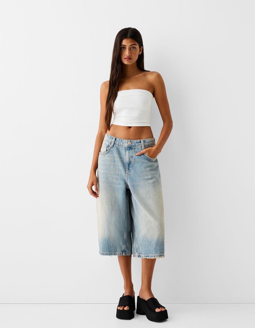 

Мешковатые джинсовые шорты-бермуды Bershka, синий