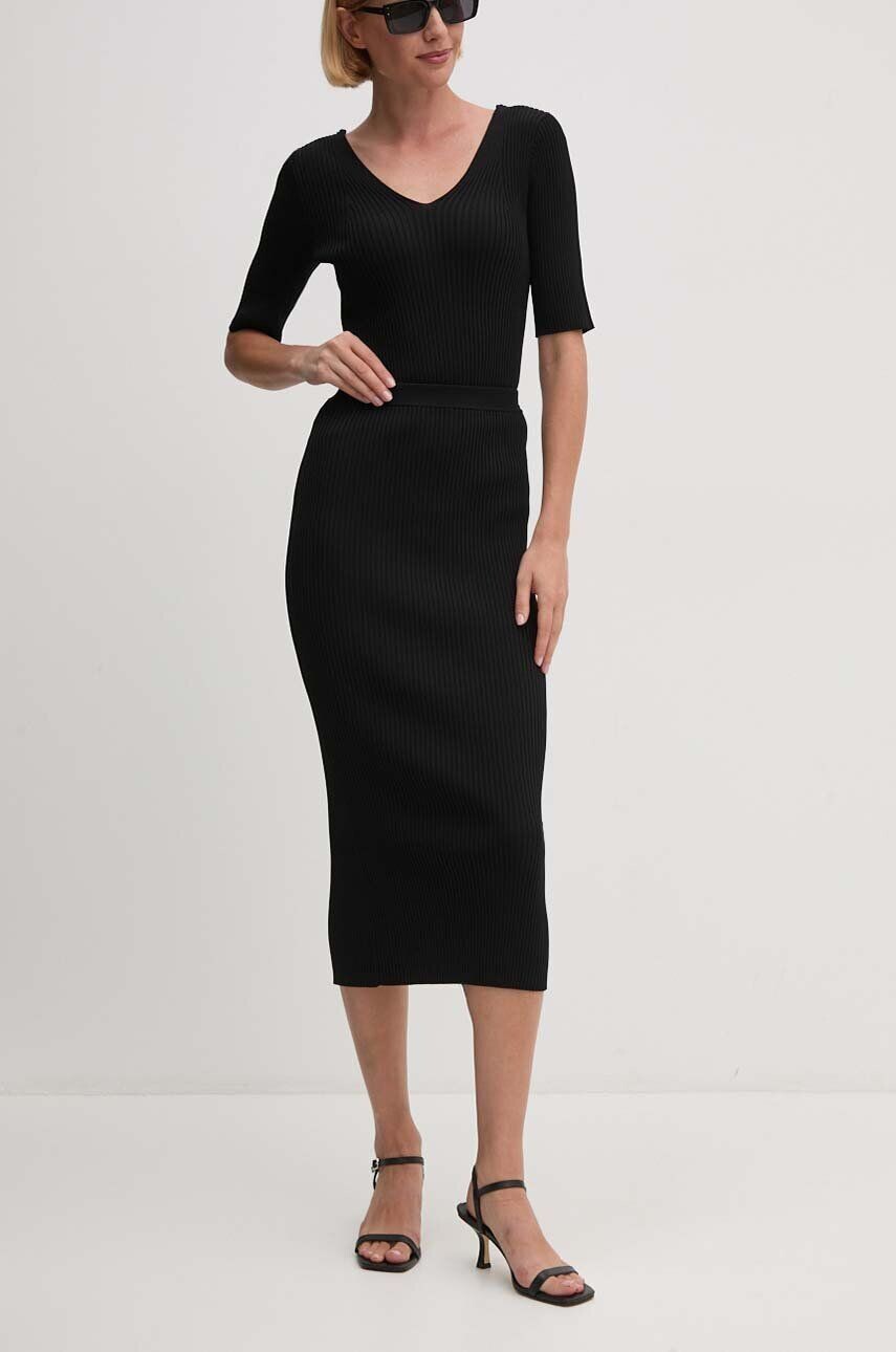 

Дкная юбка DKNY, черный