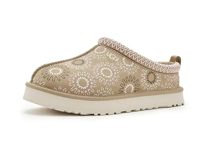 Тапочки с вышивкой Tazz Sun Stitch UGG Kids, Mustard Seed — фото 2