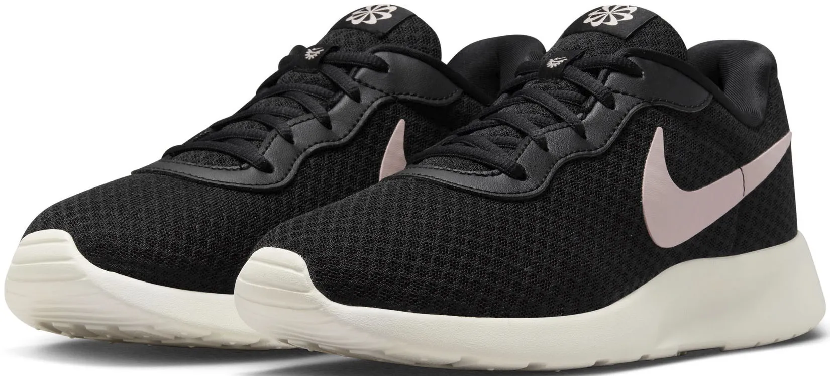 

Кроссовки Nike Sportswear "TANJUN EASE", розовый