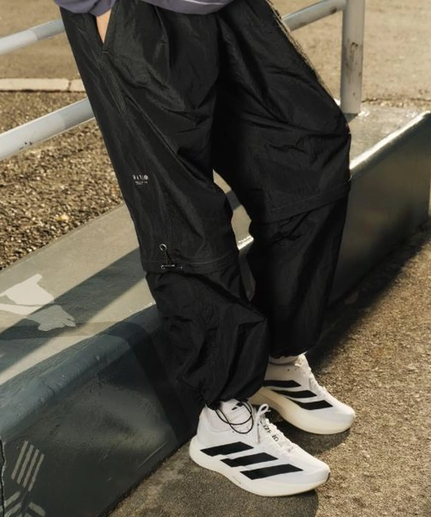 Мужские спортивные брюки adidas RUN WV PT M чёрные