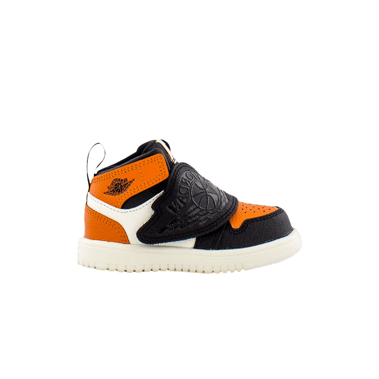 

Кроссовки Sky Jordan 1 TD 'Shattered Backboard', черный