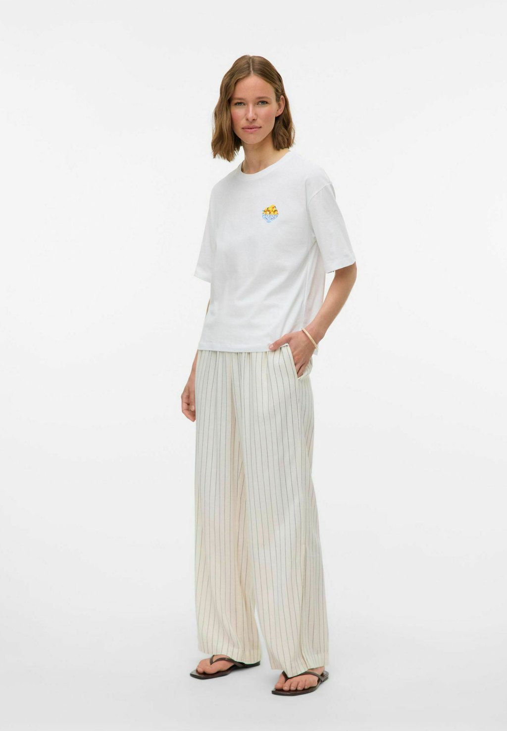 

Брюки AWRYDER Vero Moda, белый