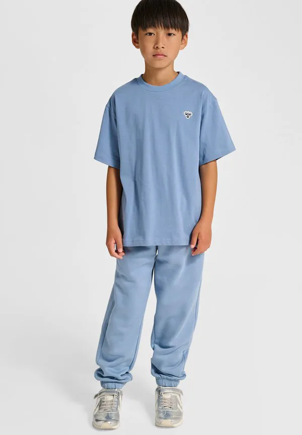 Свободная базовая футболка с принтом пчелы Hummel, Faded Denim