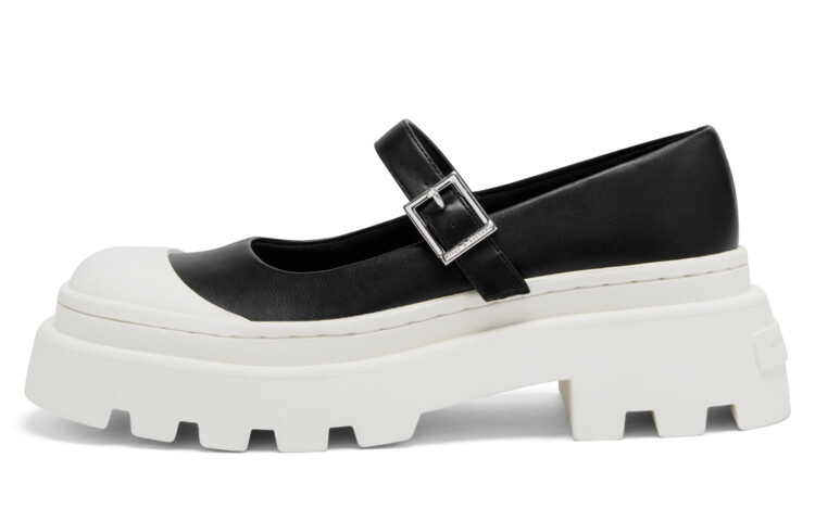 Туфли на платформе женские низкие Charles&Keith