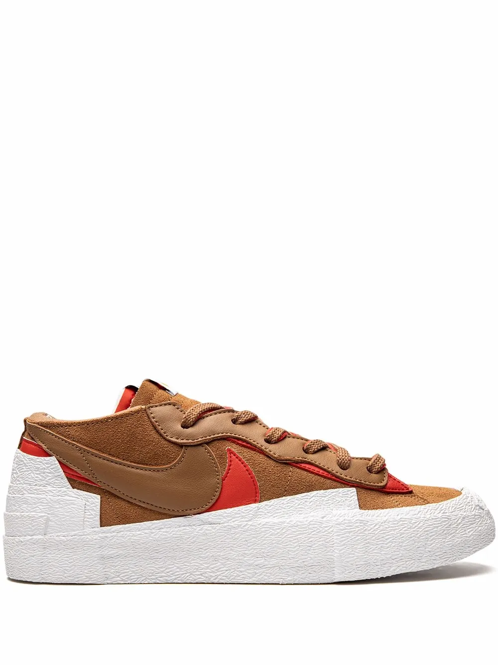 

Кеды Blazer Low из коллаборации с Sacai Nike, коричневый