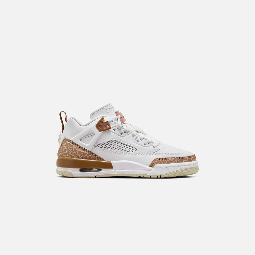 

Кроссовки Jordan GS Spizike Low, цвет White/Pink Oxford/Archaeo Brown