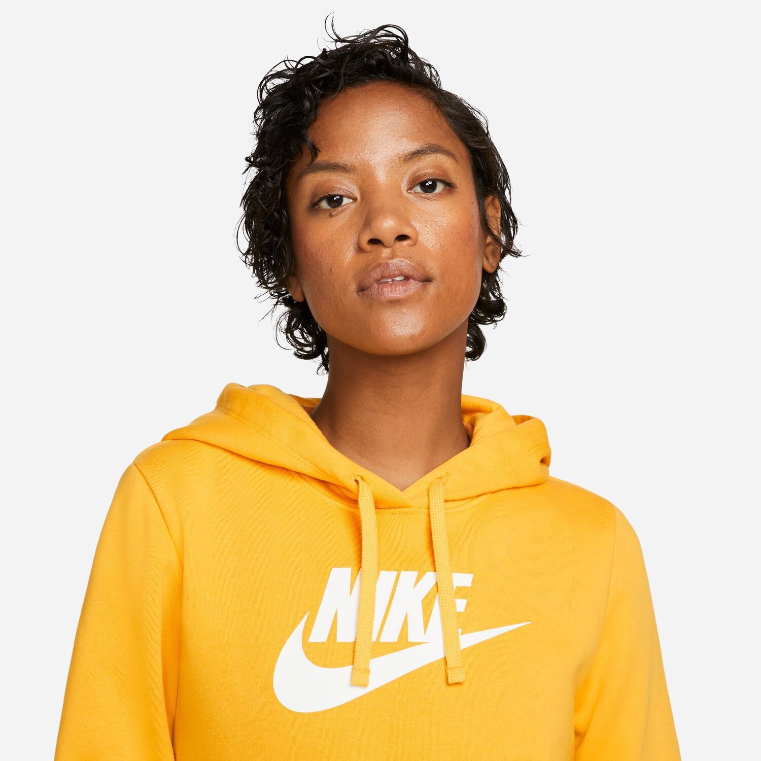 Женская флисовая худи Nike Sportswear Club Nike, черный — фото 2