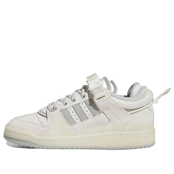 

Кроссовки x bad bunny forum пряжка низкая Adidas, белый