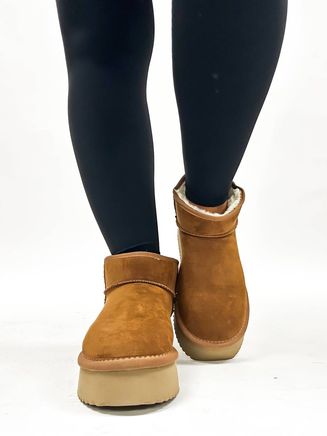 Женские короткие сапоги из искусственной замши Corkys Footwear, Tobacco — фото 2