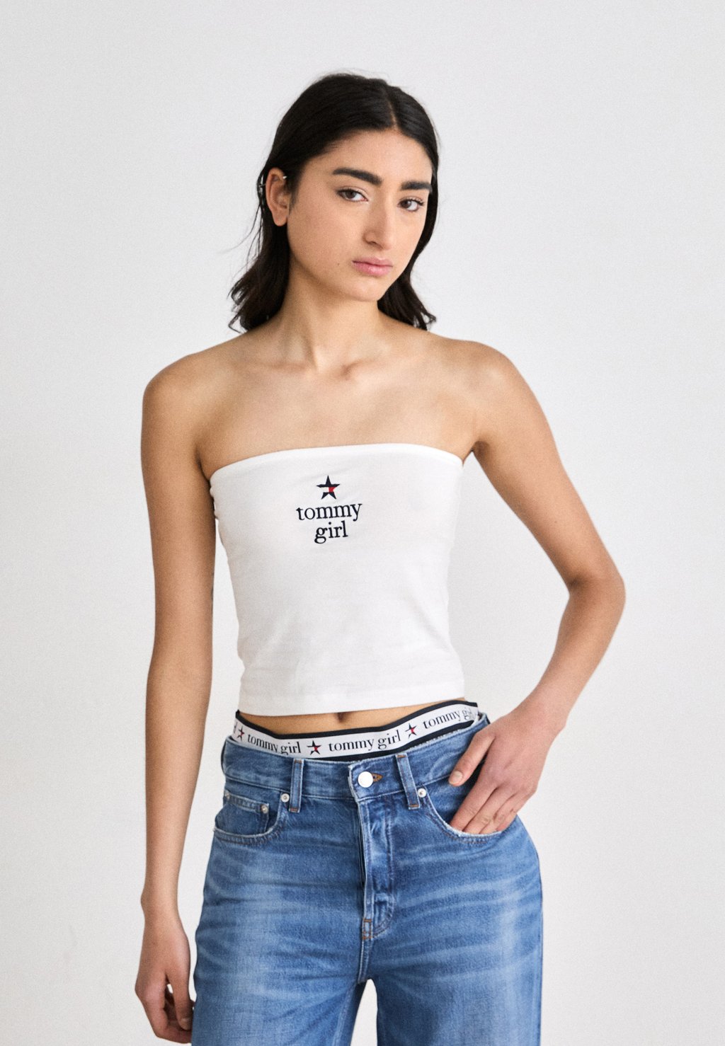

Топ EXCLUSIVE GIRL STAR TUBE Tommy Jeans, кремовый