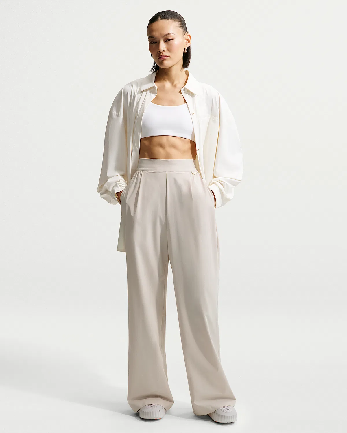 Женские штаны Nike 24.7 PerfectStretch Dri-FIT с высокой посадкой, свободные широкие, Light Orewood Brown/Light Iron Ore