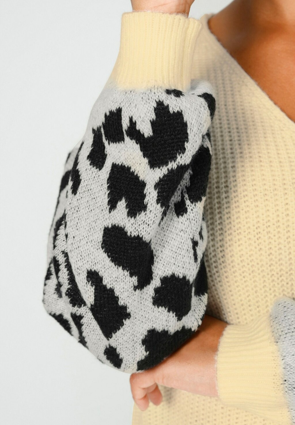 

Джемпер Angel of Style, бежевый