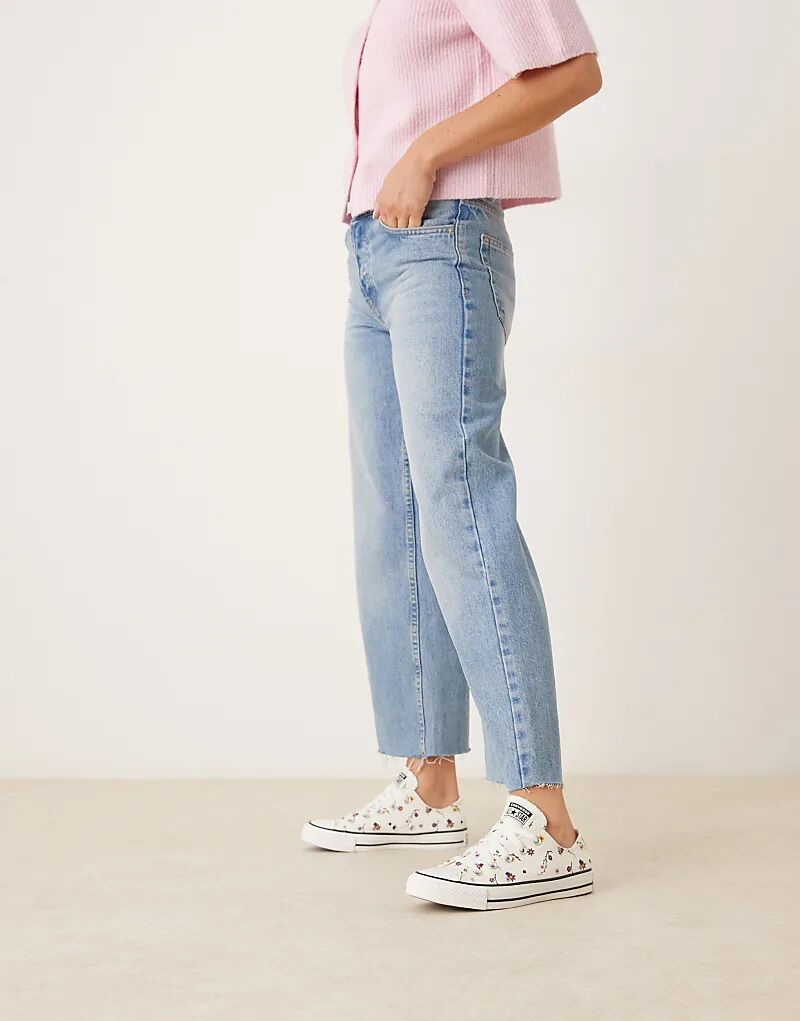 Кроссовки Converse Chuck Taylor All Star Ox бежевого цвета с цветами — фото 4